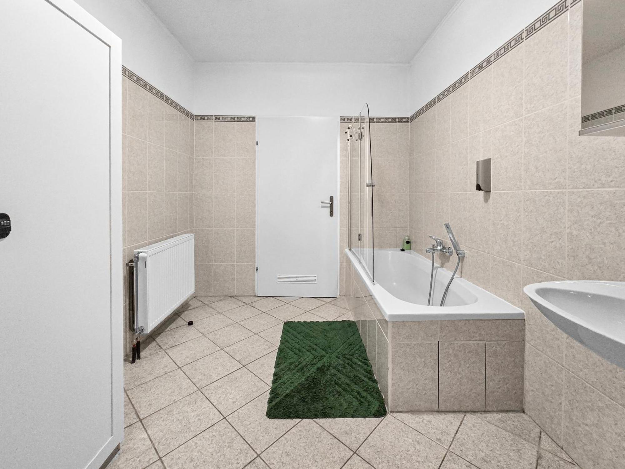 Spacious Three-Bedroom, Three King-Size Beds Vienne Extérieur photo